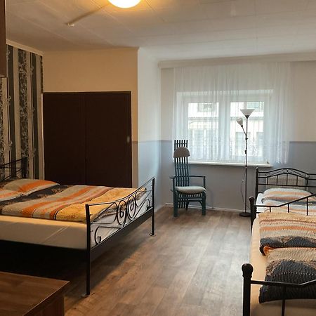 Pension&Hostel Anna - Monteurzimmer Мюнхен Экстерьер фото