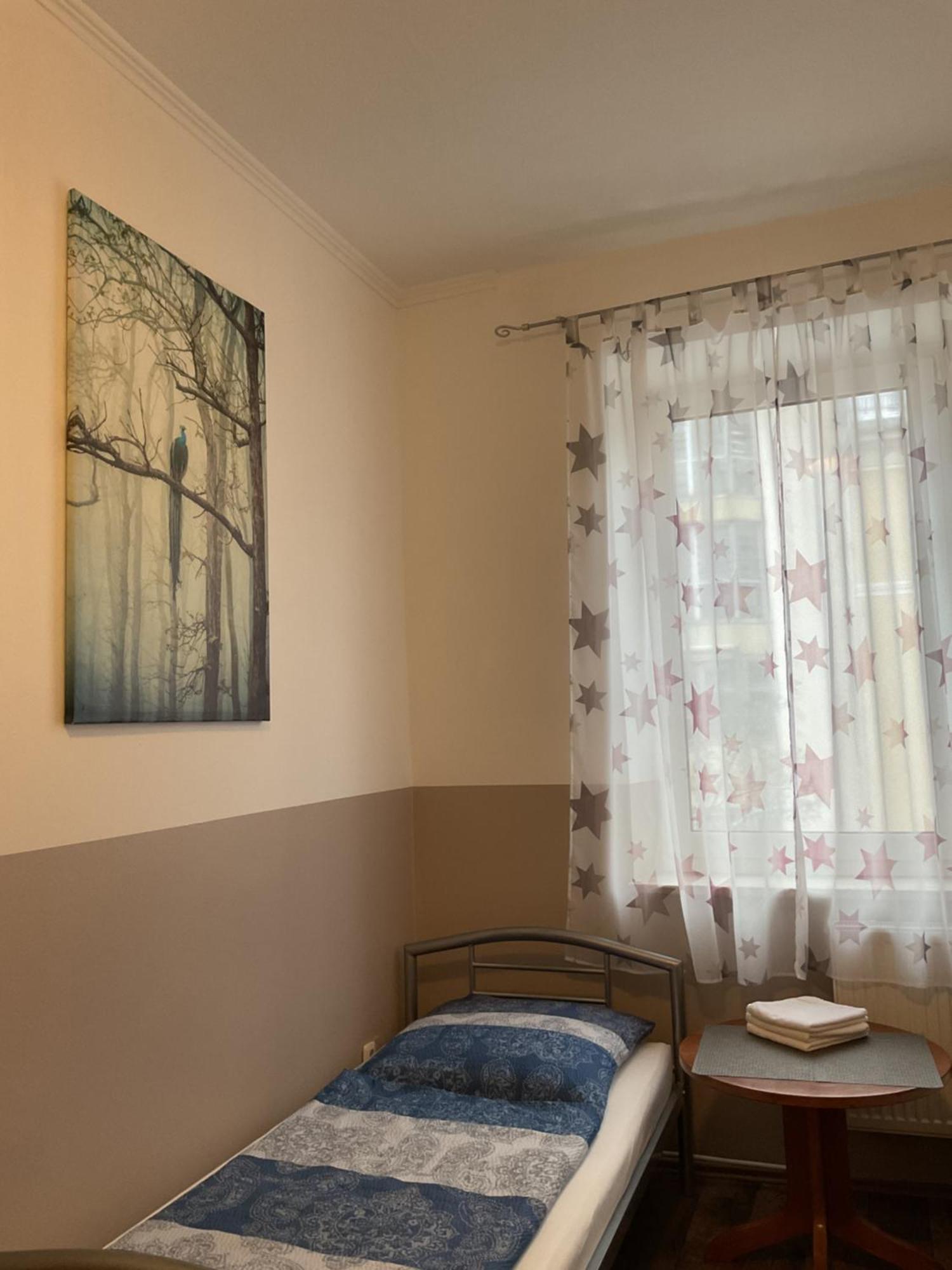 Pension&Hostel Anna - Monteurzimmer Мюнхен Экстерьер фото